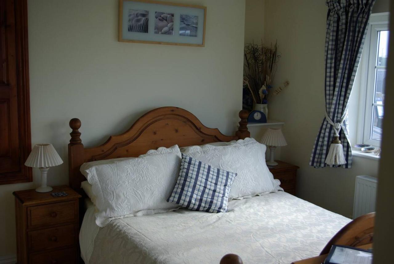 1-Bed Cottage On Coastal Pathway In South Wales Gileston Exterior photo